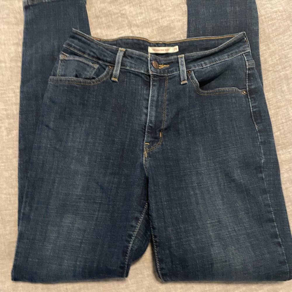 Levi 721 high rise skinny jeans size 29